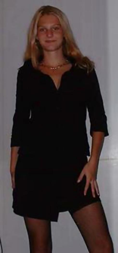 22P Amateur Teen Tina