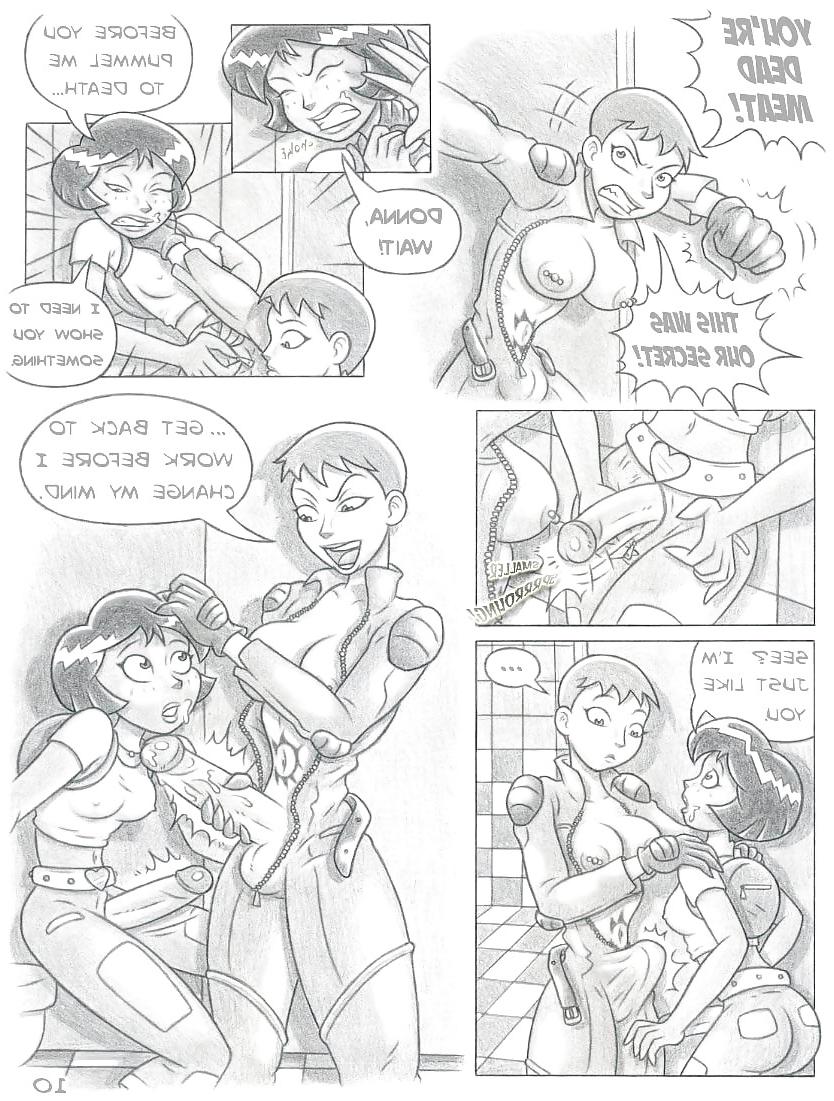 24P Gloryhole Much ? (Totally Spies)