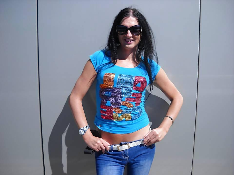 25P Shemale Escorts in Serbia Ceca Savic 