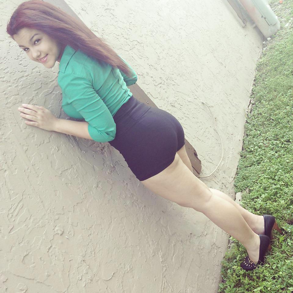 25P Latina ass is the best 1