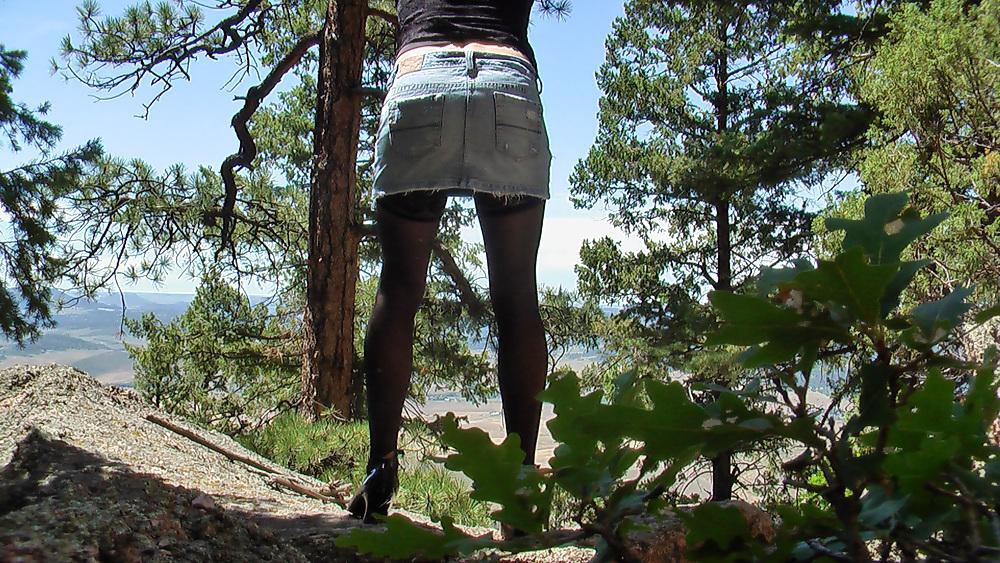 11P Amateur CD Shemale outdoors jean skirt 