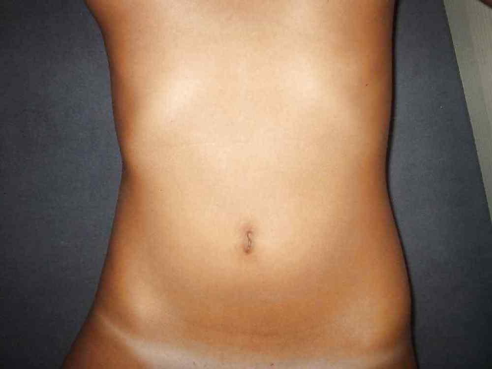 25P Sweet Amateur Teen Shows Body by DarKKo