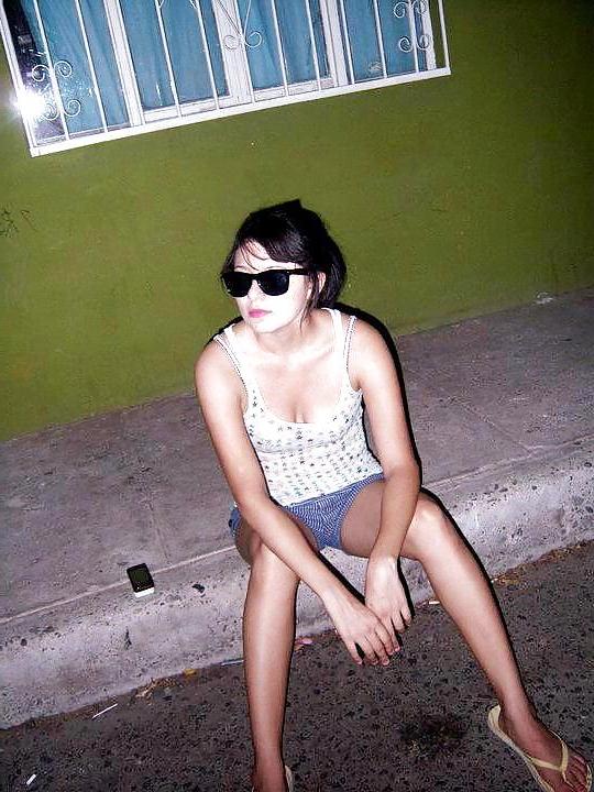 20P Amateur Teen boobs 2