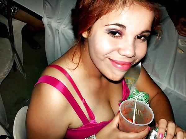 20P Amateur Teen boobs 2