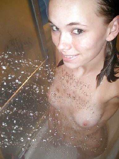 25P Pretty Amateur Teen Tania 2