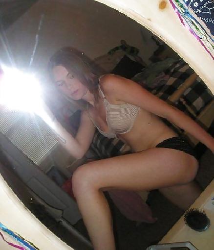 25P Pretty Amateur Teen Tania 2