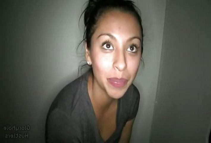 18P Jennifer GloryHole Swallow