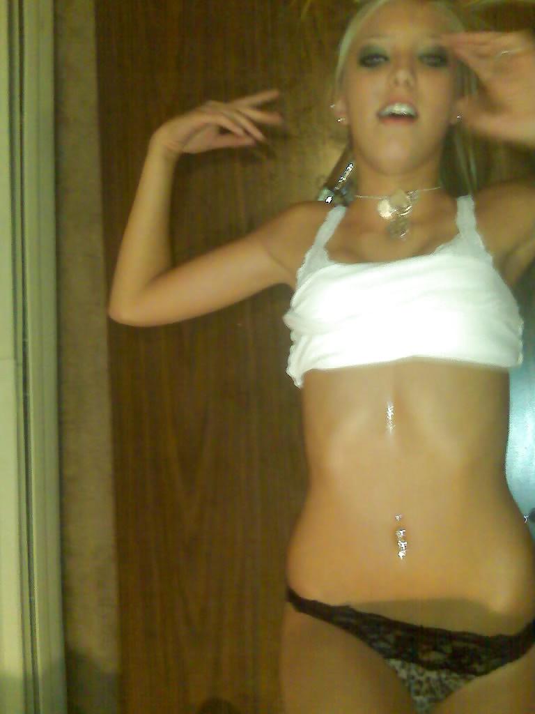 25P Pretty Amateur Teen Megan