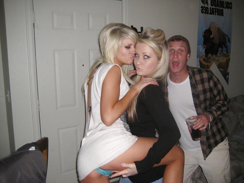 25P Pretty Amateur Teen Megan
