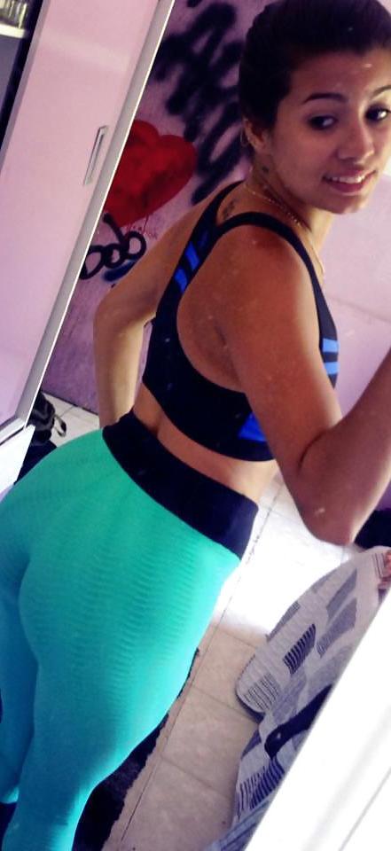 25P Latina ass is the best 28