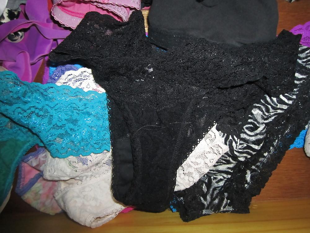 14P Full Access to my Friend Sarah's Panty Drawer and Laundry!