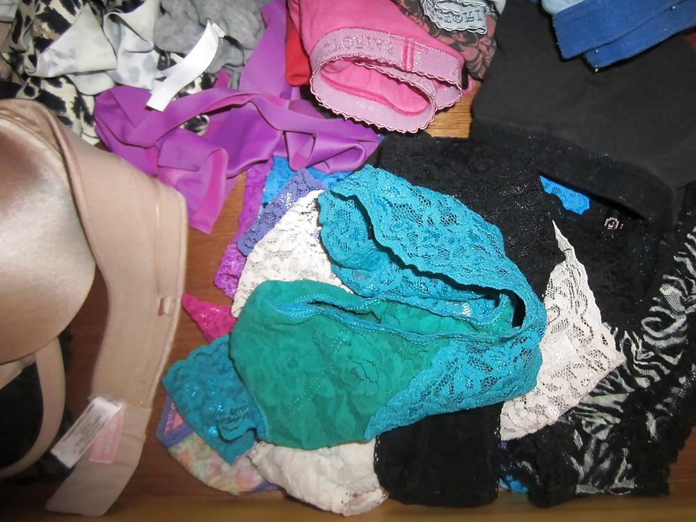 14P Full Access to my Friend Sarah's Panty Drawer and Laundry!