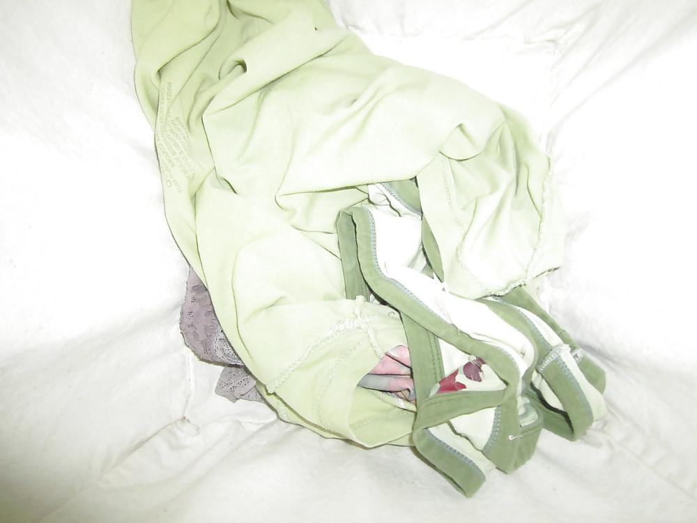 14P Full Access to my Friend Sarah's Panty Drawer and Laundry!