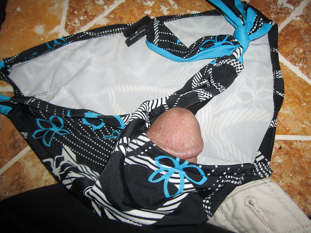 14P Full Access to my Friend Sarah's Panty Drawer and Laundry!