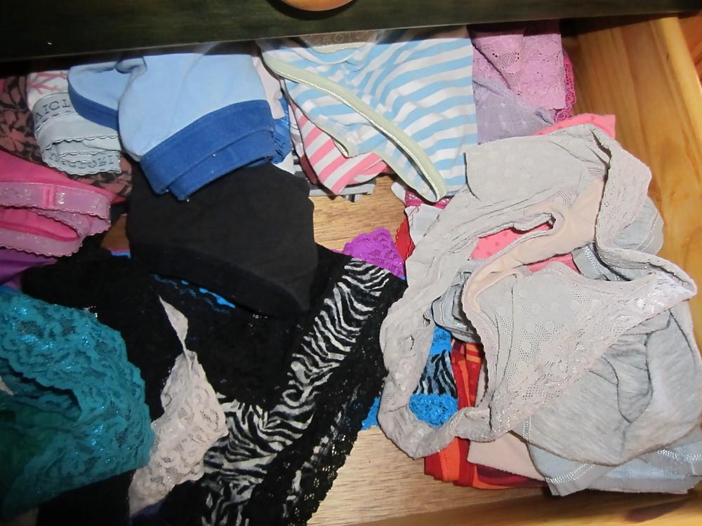 14P Full Access to my Friend Sarah's Panty Drawer and Laundry!