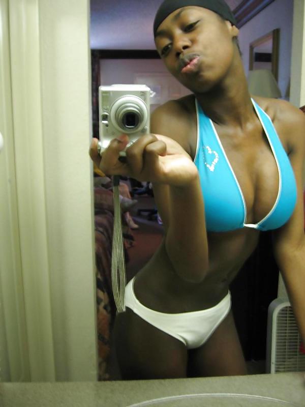 11P Real Homemade Ebony Teen