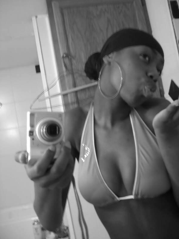 11P Real Homemade Ebony Teen