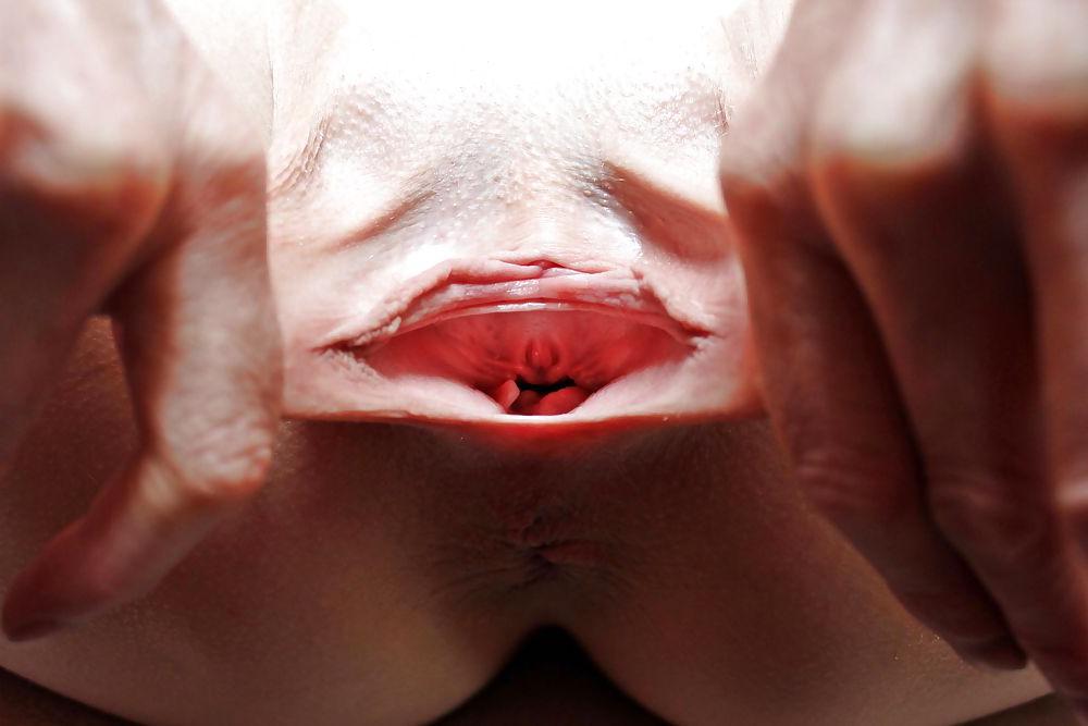 18P Annabel - gaping pussy