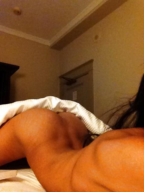 25P Hot Ebony Teen Selfies