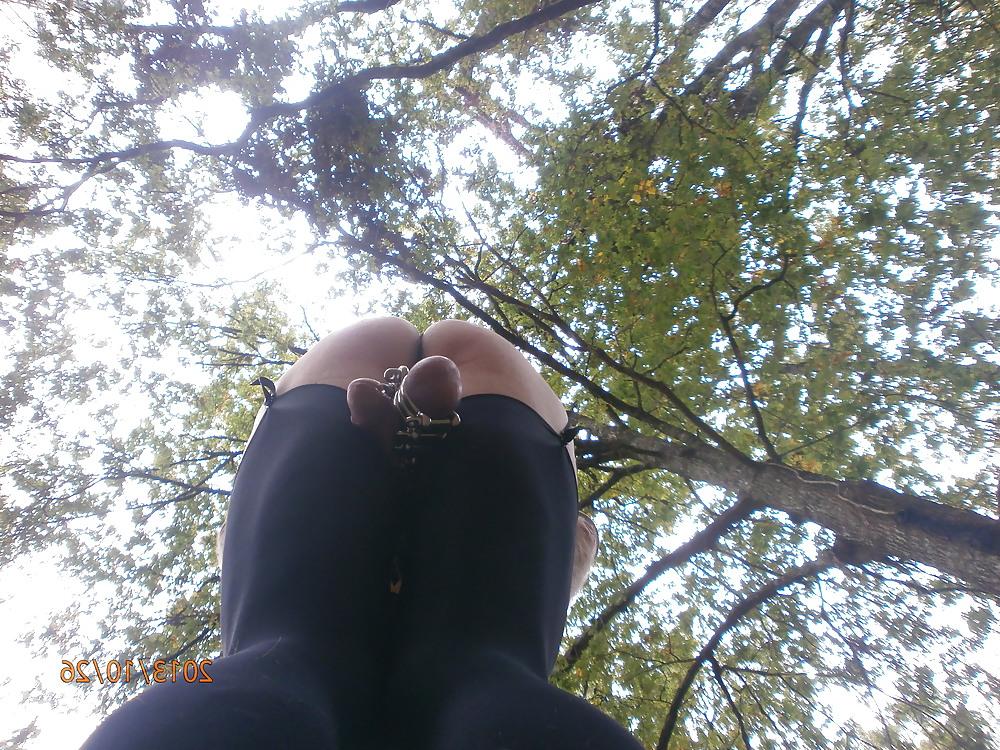 10P Public sexe outdoor flashing cock dick exhib shemale 
