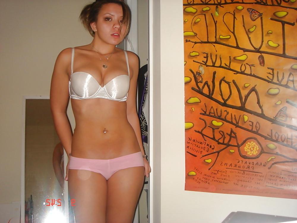 25P Pretty Amateur Teen Kimmy