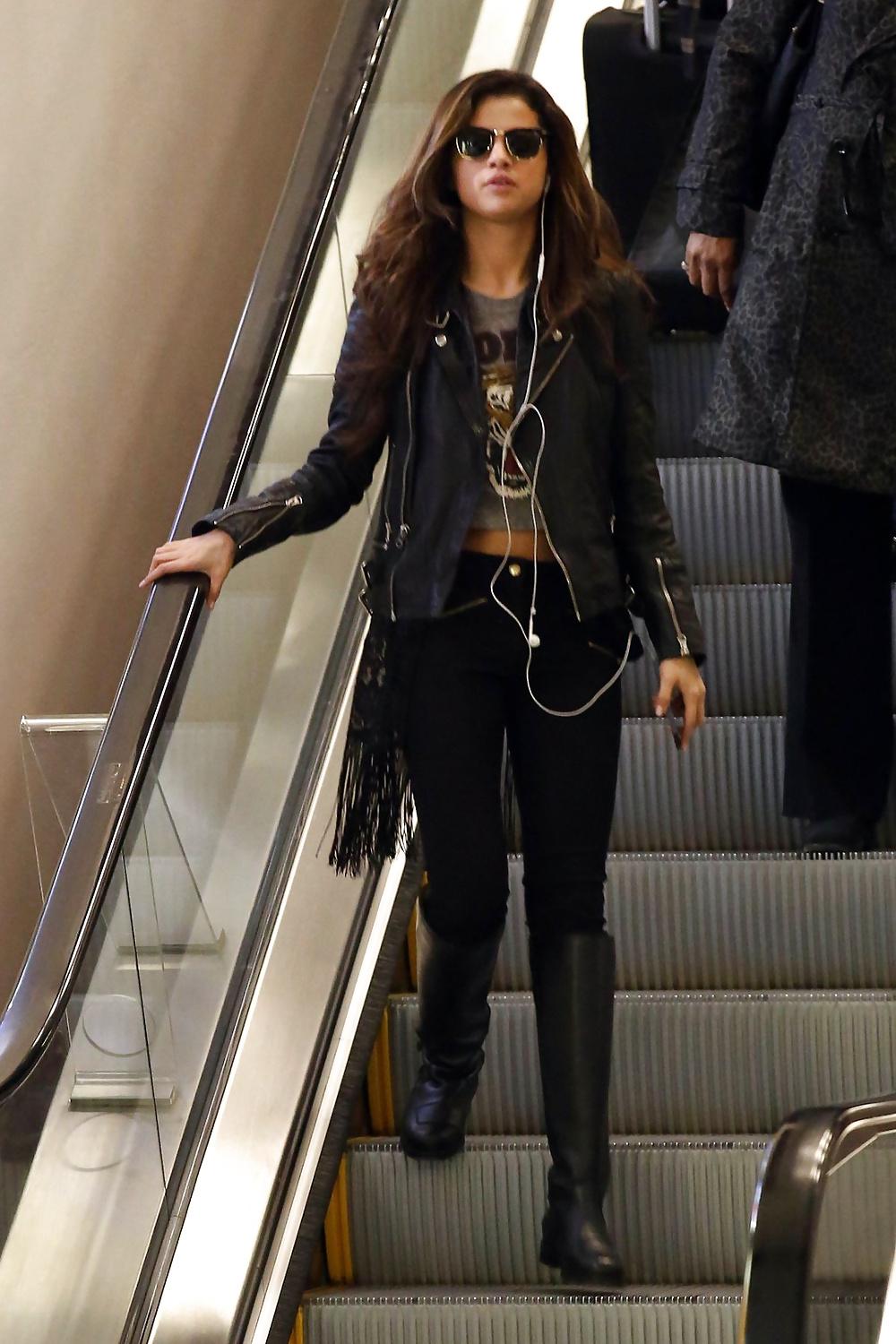 25P Selena Gomez - The best one for a Fuck