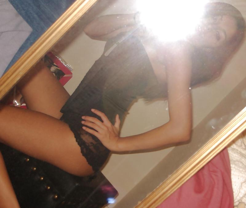 25P Pretty Amateur Teen Pam