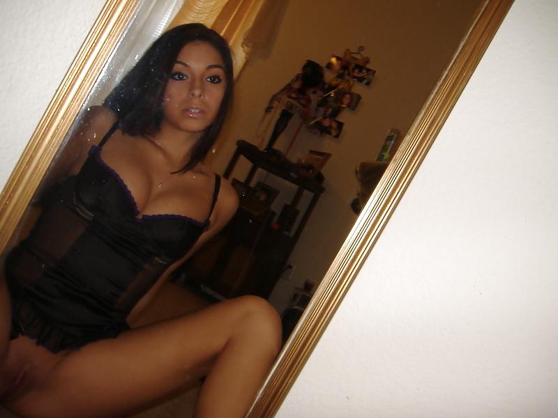 25P Pretty Amateur Teen Pam