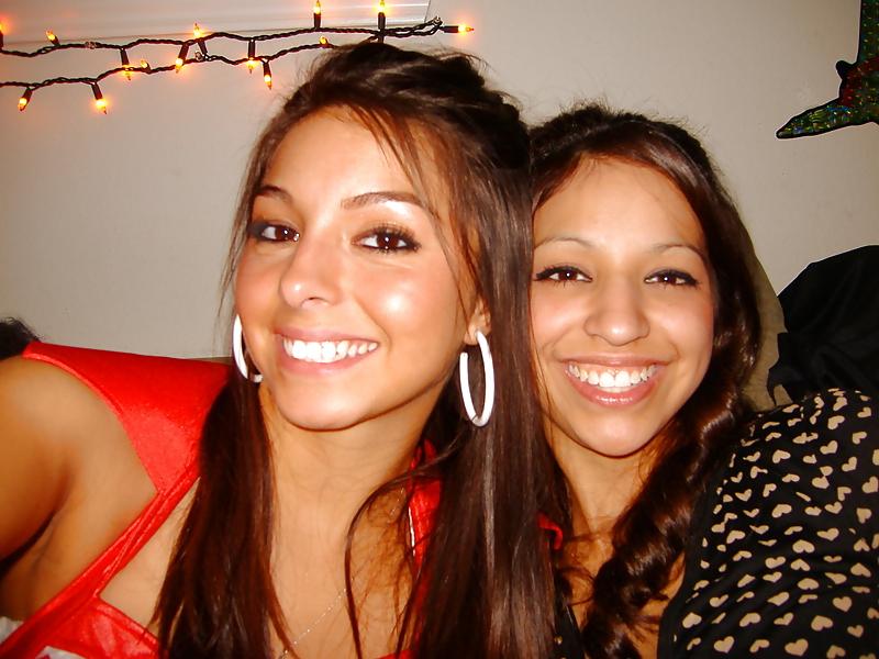 25P Pretty Amateur Teen Pam