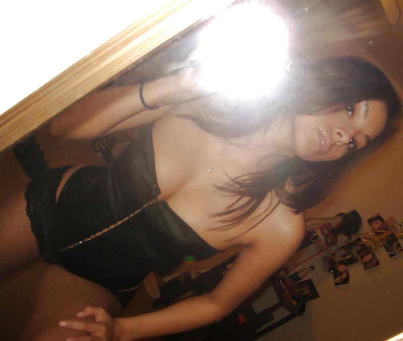 25P Pretty Amateur Teen Pam