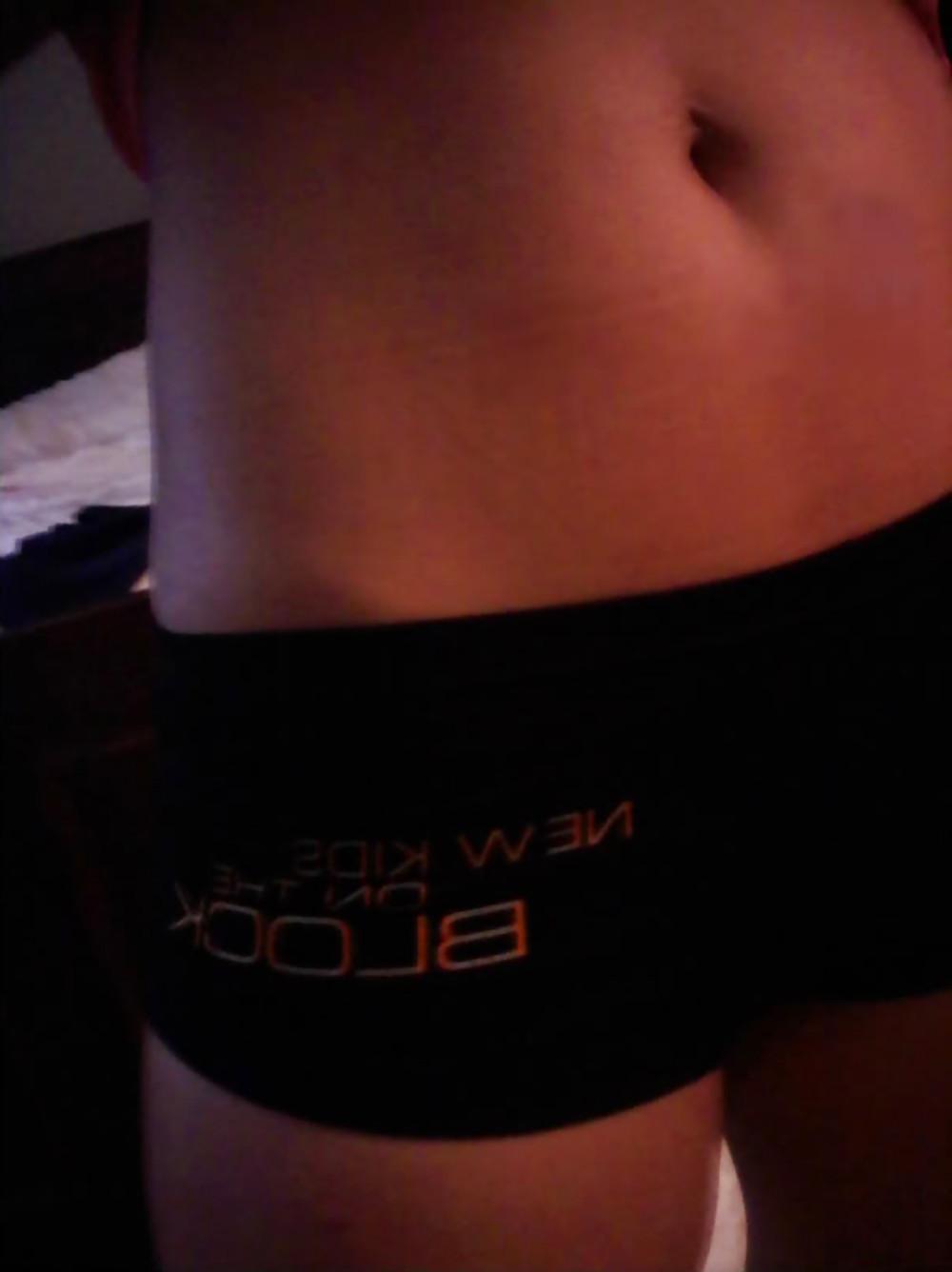 25P Pretty Amateur Teen Lisa Marie