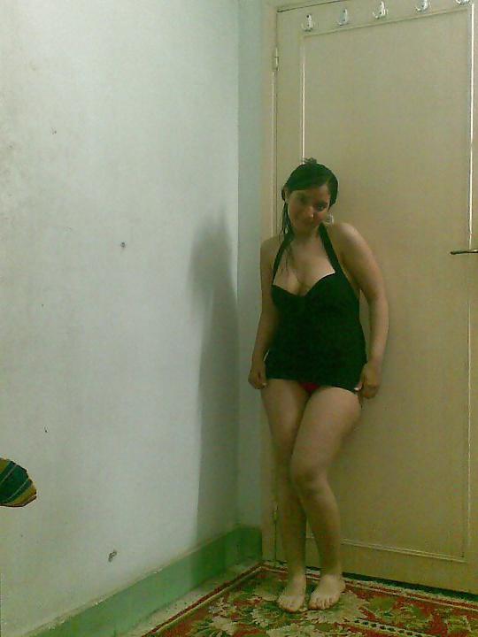25P ARAB AMATEUR TEEN