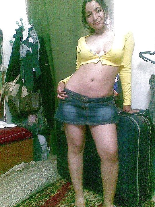 25P ARAB AMATEUR TEEN