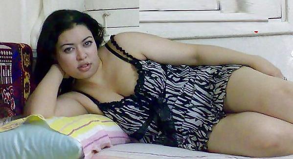 25P ARAB AMATEUR TEEN