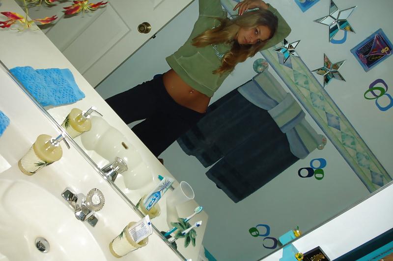 25P Pretty Amateur Teen Jenna