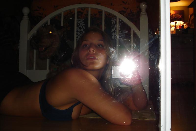 25P Pretty Amateur Teen Jenna