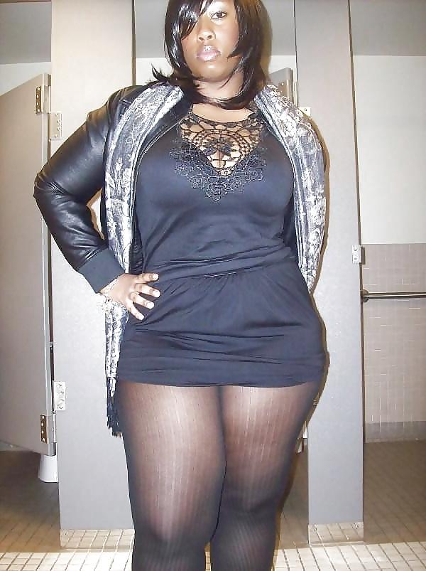 25P Ebony in Pantyhose #4