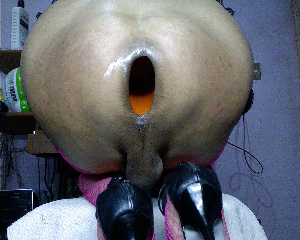 11P Open ass hole