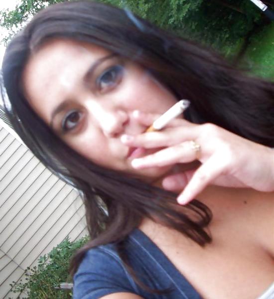 25P Pretty Amateur Teen Nadia