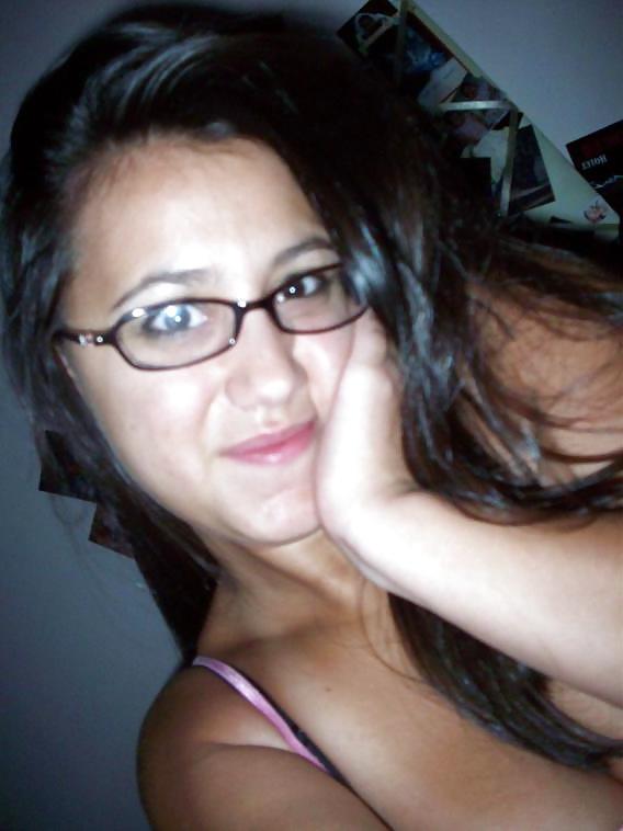 25P Pretty Amateur Teen Nadia
