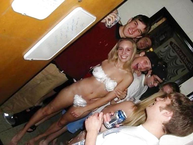 24P Amateur Teen Party