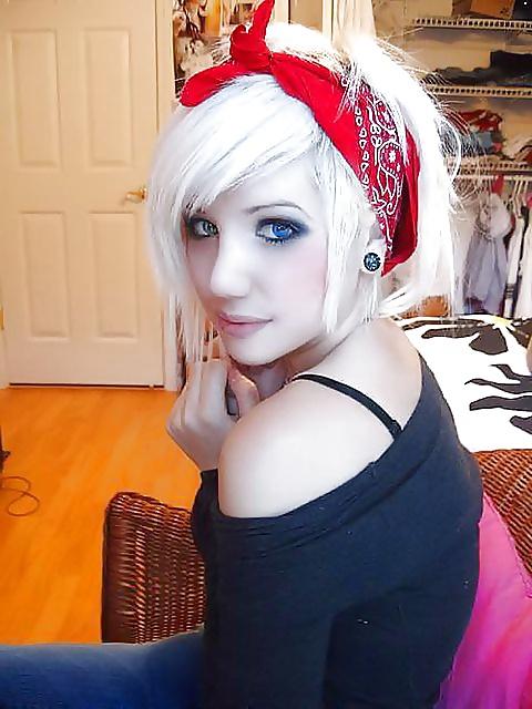 25P Amateur Shemale, CD, Cute 6
