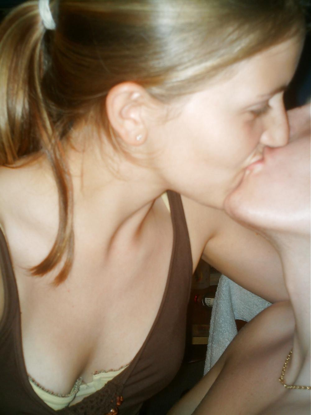 25P Dutch Couple