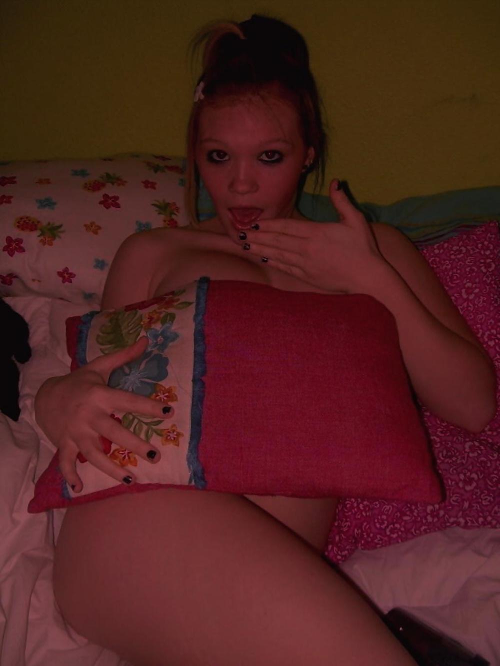 23P Amateur teen