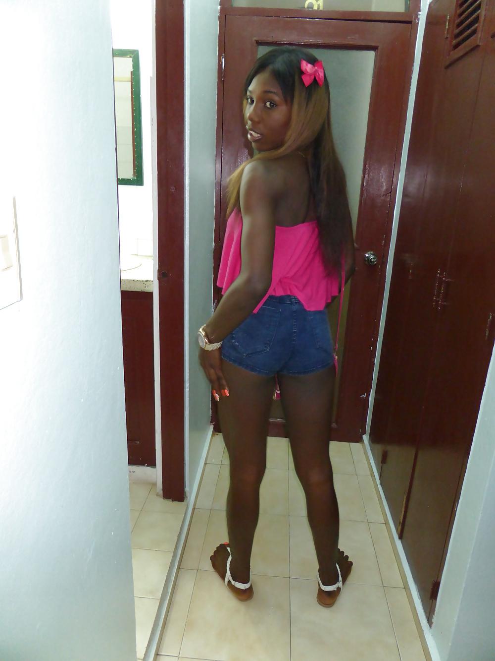 24P Ebony Teen 