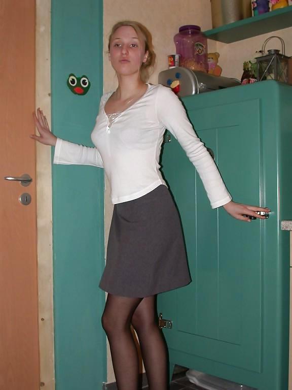 25P Blonde amateur teen