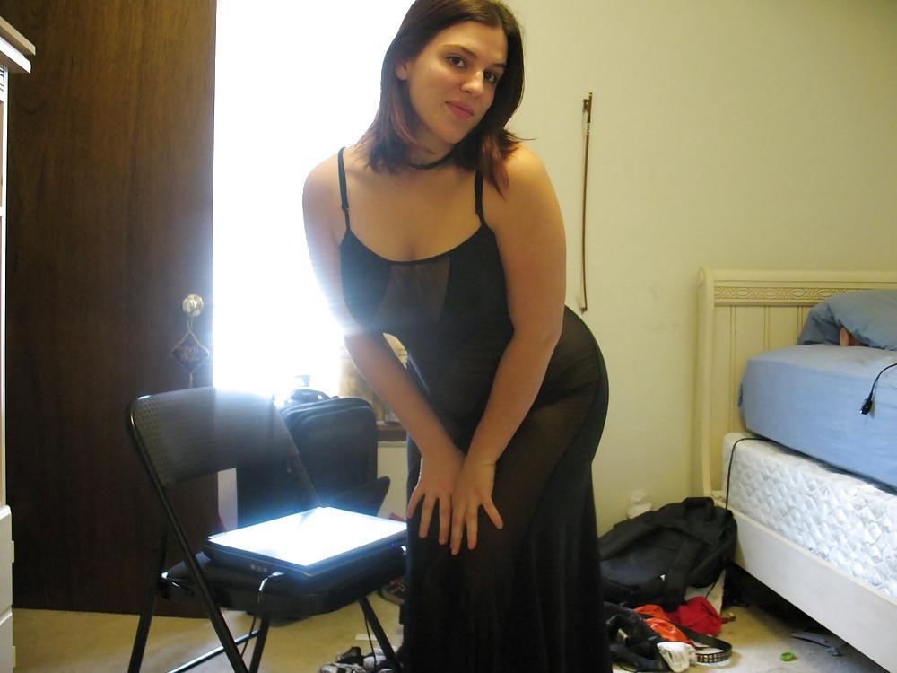 25P Pretty Amateur Teen Carole 5