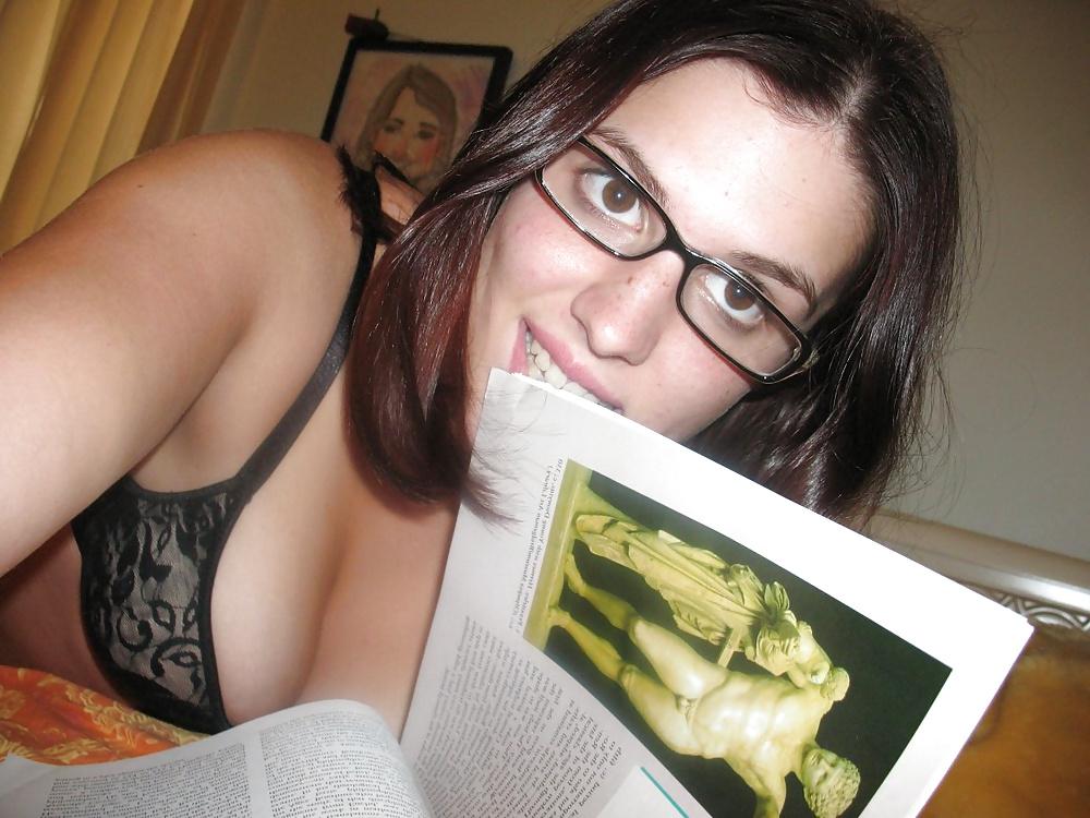 25P Pretty Amateur Teen Carole 5