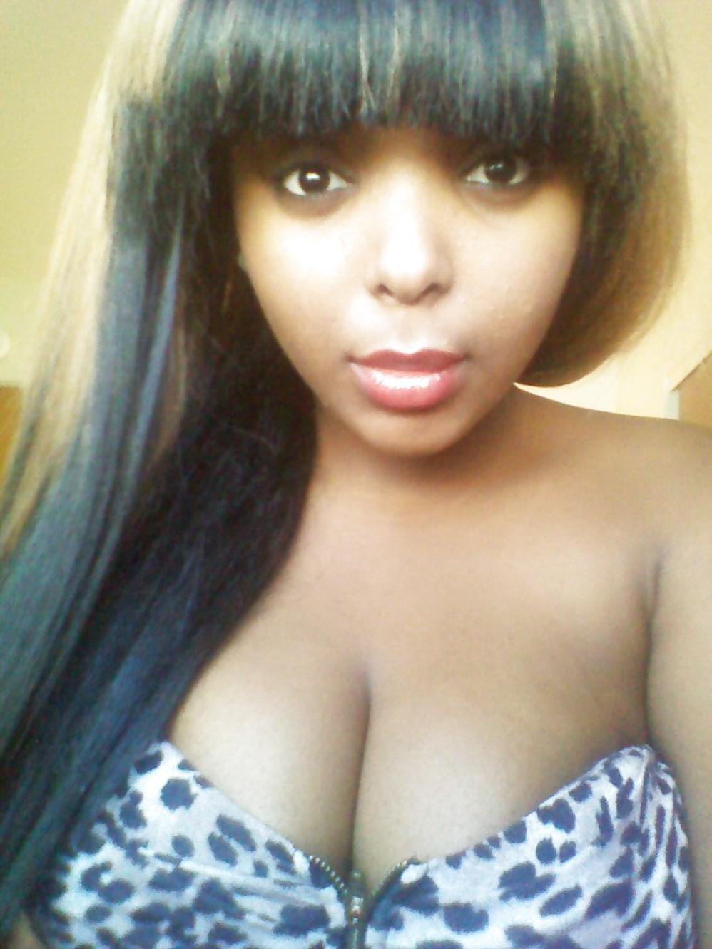 10P Hot Ebony Teen Selfies