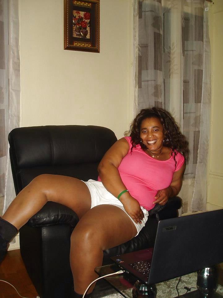 25P Fat Ebony Whore